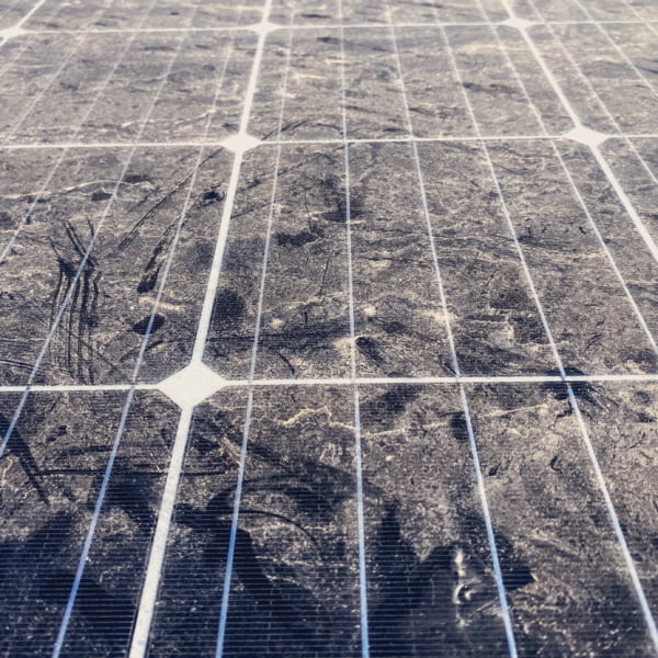 zonnepanelen schoonmaken